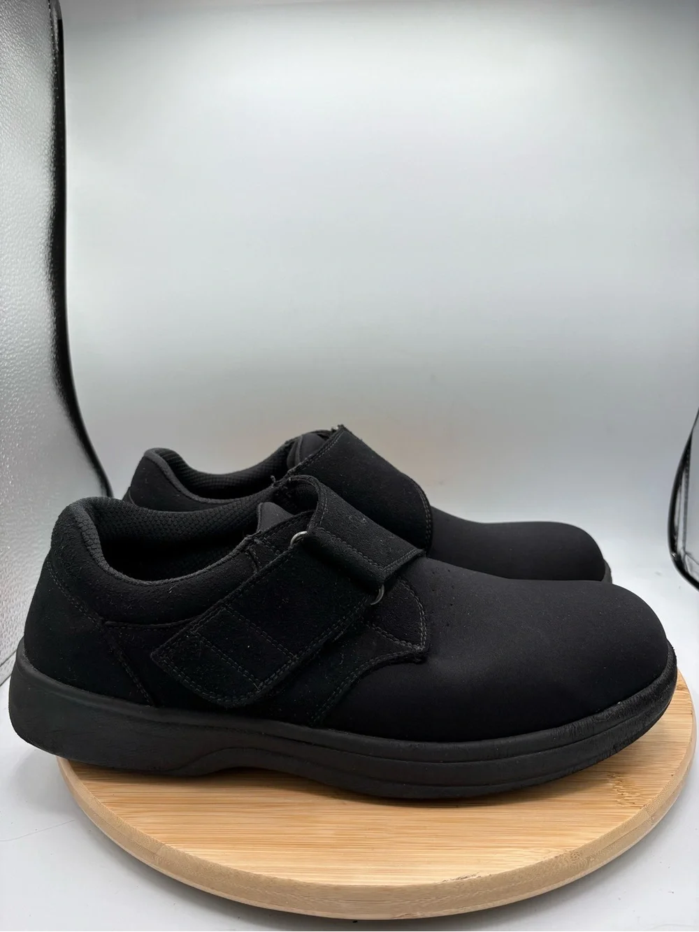 Orthofeet 525 Mens Bismarck Stretch Orthotic Support Shoes Sz 11 D Black Stretch
